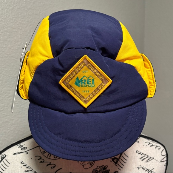 REI Other - REI Men’s Retro Expedition Cap; Down Feather Hat with Ear Flaps Size SM/MD